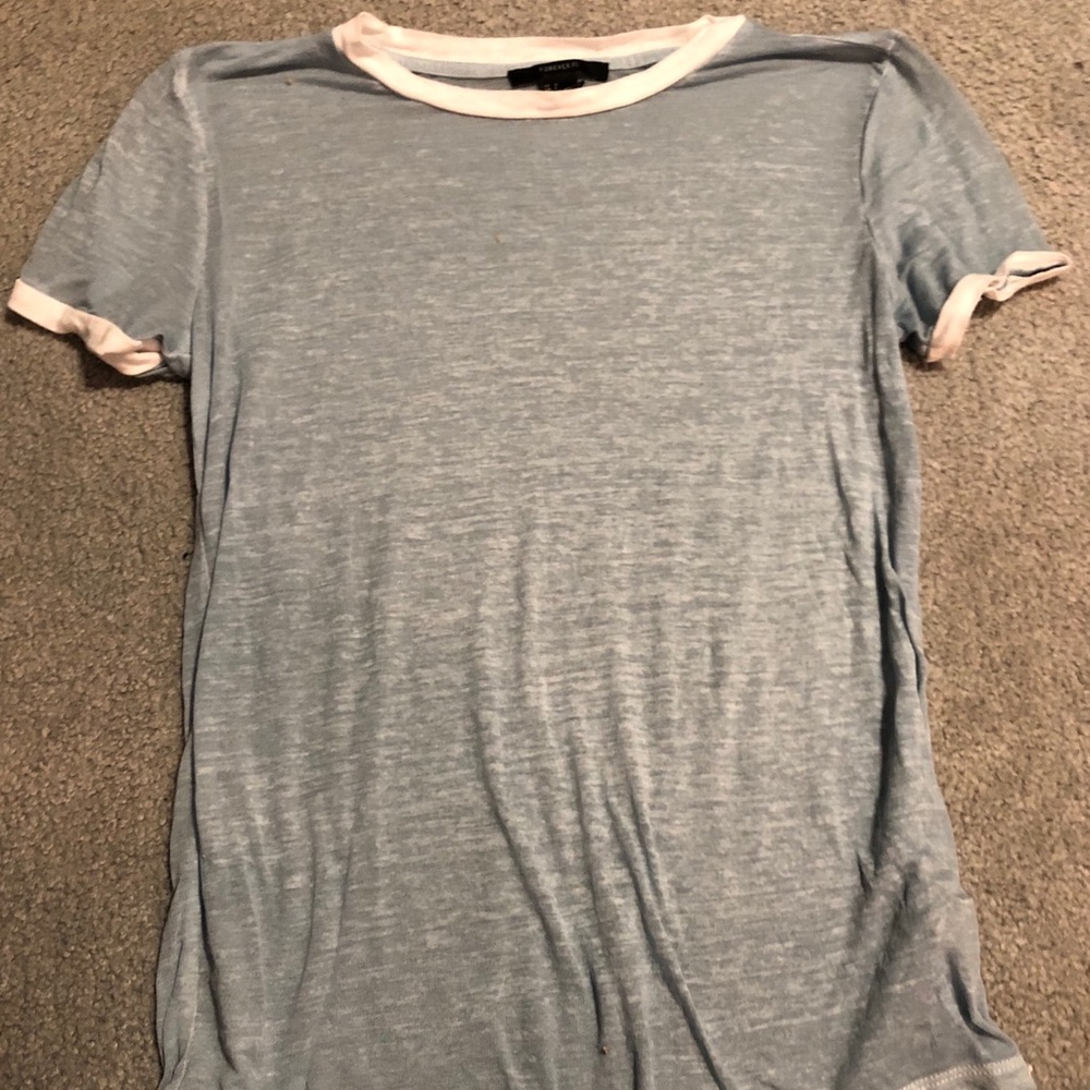 Forever 21 tee